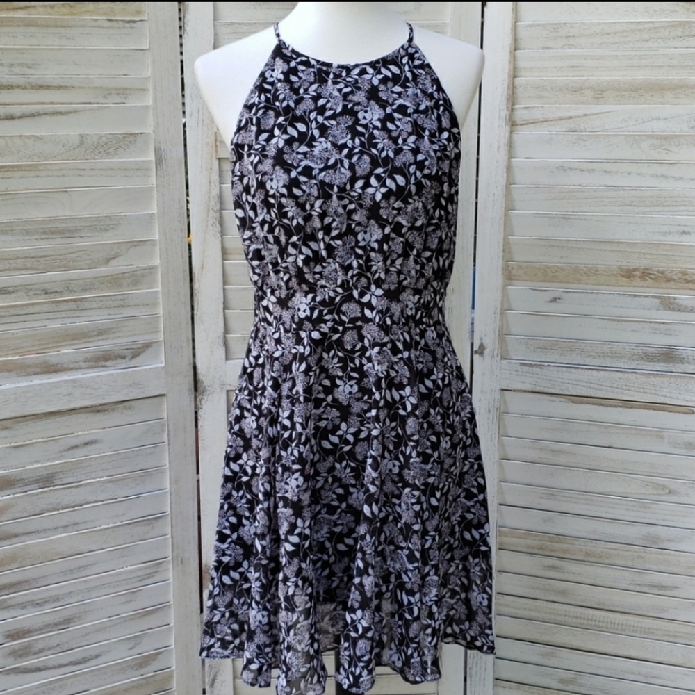 Maison Jules Fit & Flare Black White Floral Dress